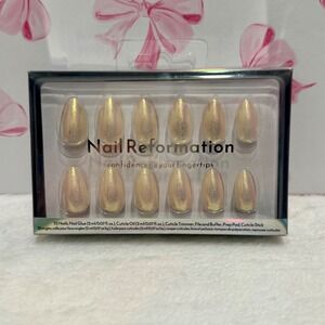 Nail Reformation 32‎ Press On NailsSparkle Glitter Nails Kit
